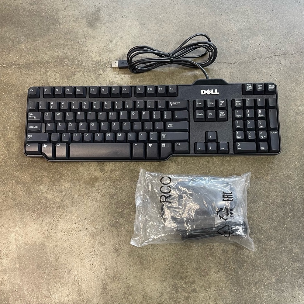 Dell SK-8115 Keyboard & HP Optical USB Mouse Set